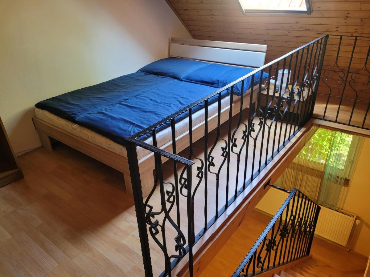 Mohas Vendeghaz Koszeg Mohas Ut 107 Hotel Buitenkant foto
