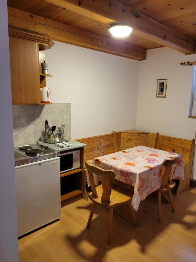 Mohas Vendeghaz Koszeg Mohas Ut 107 Hotel Buitenkant foto