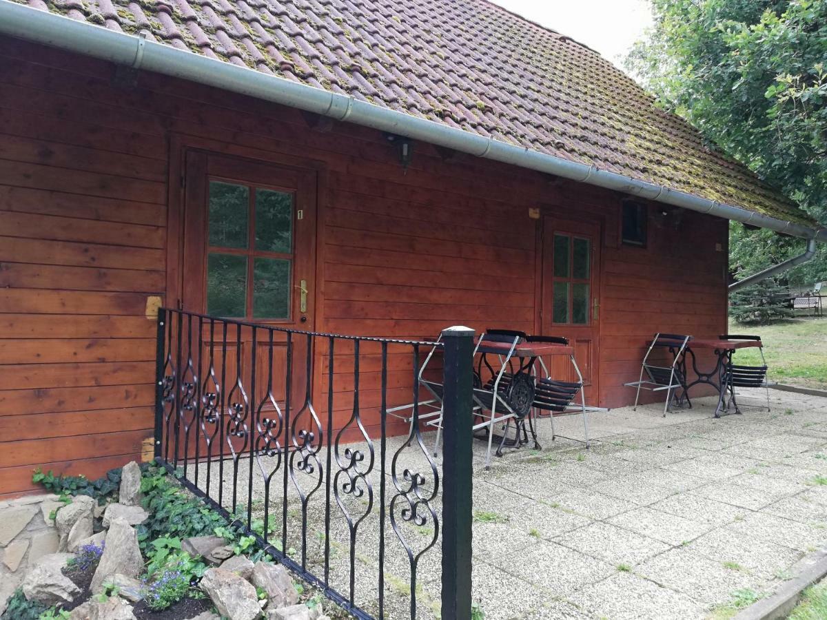 Mohas Vendeghaz Koszeg Mohas Ut 107 Hotel Buitenkant foto